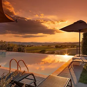  Farm stay Palazzo Massaini - La Pieve Italy